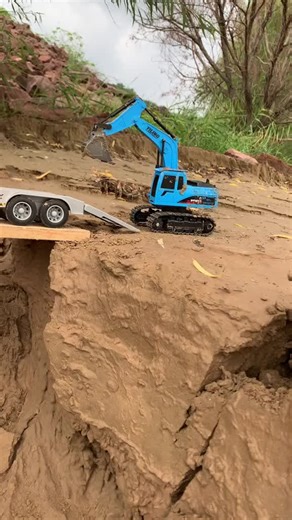 Mainan Mobil Mobilan Excavators#mobilmobilan #mobil #miniature #mainananak #mainananakindonesia