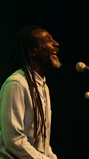 Every song, every smile, pure good vibes! 🌈✨ . @entertainersuk . #legend #bobmarley #tribute | Legend: The Music of Bob Marley