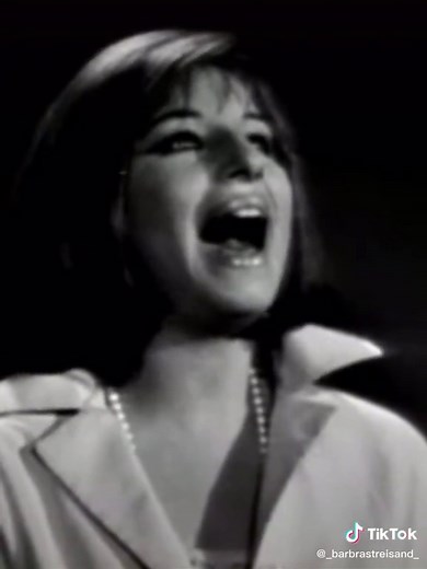 Barbra Streisand circa 1963#StJudeDadPhotos#barbrastreisand#barbra#streisand#BARBRA#STREISAND#fyp#babs#fy#fyesp#vintage#xyzbca#oldhollywood#archive#1963#funnygirl#hellogorgeous#targetaudience#singing#actress#viral#famous#whenthesuncomesout#❤️#edsullivan#greateststar#astarisborn