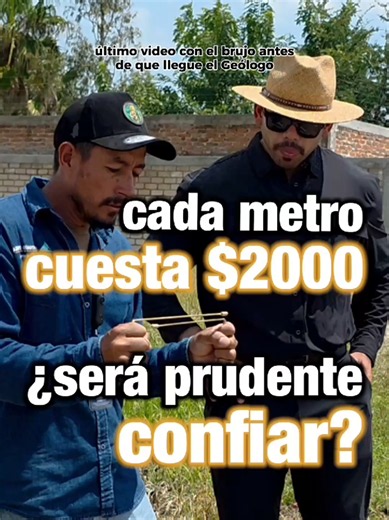 Último video antes de que llegue el geólogo para que nos indique exactamente dónde hay agua y a qué profundidad. Mostraré ambos resultados para que ustedes determinen cuál creen que es el correcto. #parati #fyp #arqui #viral #construir