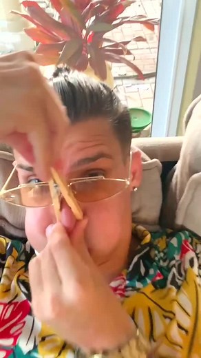 Dealing with Bad Breath: Funny Moments and Reactions