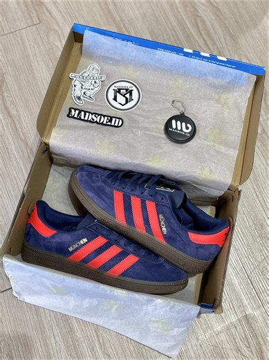 Adidas Spill Suede On Off Munchen in Dublin | New Arrival
