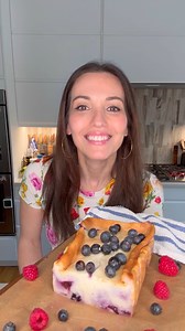 5 Ingredient Lemon Blueberry Yogurt Cheesecake🫐 https://hungryhappens.net/5-ingredient-lemon-blueberry-yogurt-cake/ ✨✨Comment RECIPE to receive a link 🔗 in your DMs ✨✨✨ | hungry happens