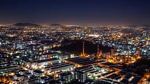 煌めく夜景パノラマの動画｜無料の動画素材サイト「動画AC」