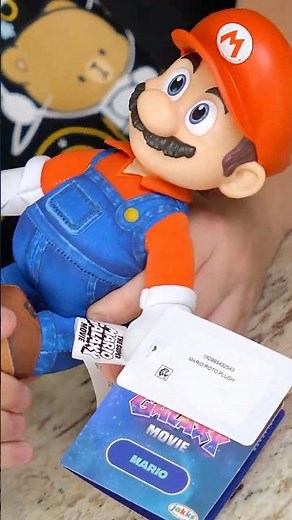 SMALLER vs. BIGGER Mario Galaxy Plush? 🧸