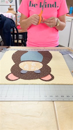 Teddy Bear 3 appliqué templates available at https://hometownquiltcompany.com/ #sewing #tamijones #beginnersewing #diy #crafty | Tami Jones • Hometown Quilt Company, LLC