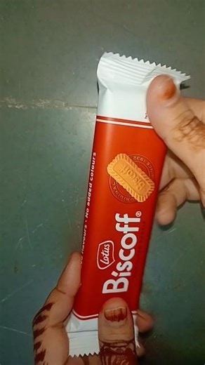 “Biscoff Biscuit ASMR 🍪 | Satisfying Crunch”