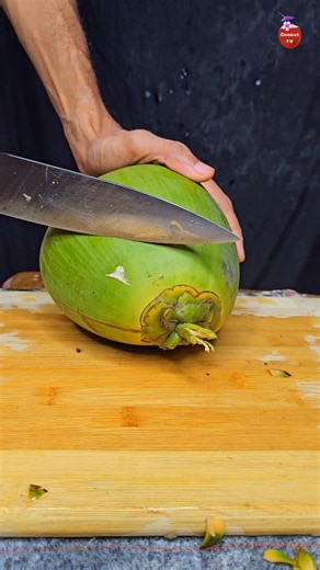 Coocut Tv on Instagram: "Mastering the Art of Coconut Cutting #SatisfyingVideos #OddlySatisfying #ASMR #FoodASMR #SatisfyingReels #ViralReels #TrendingReels #ReelsInstagram"