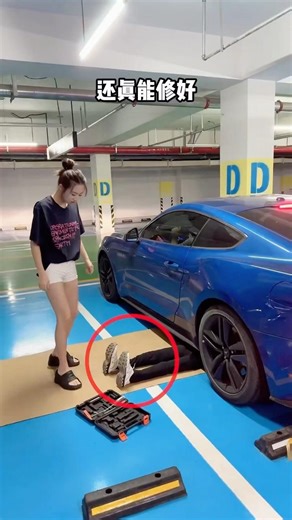 I faked a broken leg to test my twin sister!