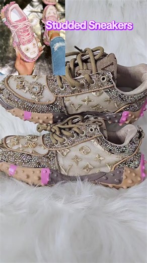 udded Sneakers with Ditsy floral pattern #sneakers #shoes #tiktokmademebuylt #valentinstagsdeals #valentinesday