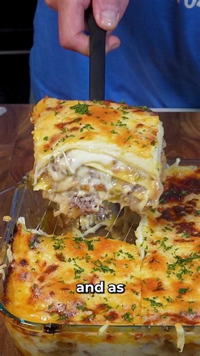 Cheesesteak Lasagna Recipe: Easy & Delicious
