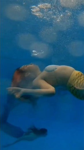 difficult difficult lemon difficult bubble rings #wildestmermaid #mermaid #mermaiding