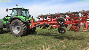 Gregoire Besson Rover 70 plowing test show with Deutz-Fahr 7250 | Engine Age