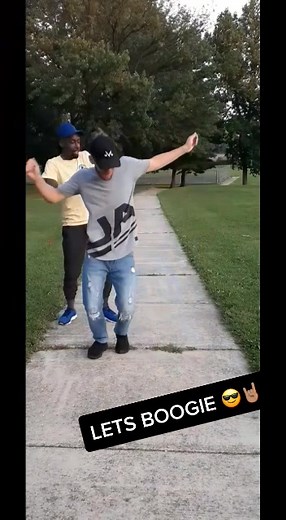 WHOLE MOOD ‼️🤘🏽 @tsu_flash 😎 #LetsFaceIt #unitedwedance #fyp #baltimoreclub #jerseyclub