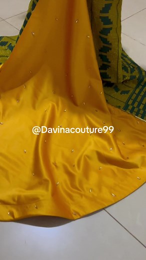 Élégance et audace avec Davina Couture