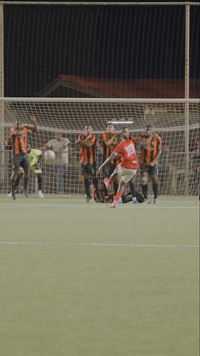 How about that for a match winner!? 💥 Papá Isenia ( Vespo 🆚 Flamingo ) | Cancha Stories