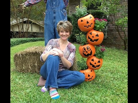 How to make a Topsy Turvy Pumpkin Planter Tutorial
