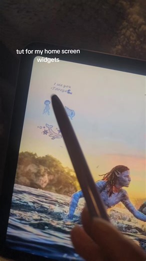 Customize Your Home Screen with iScreen App