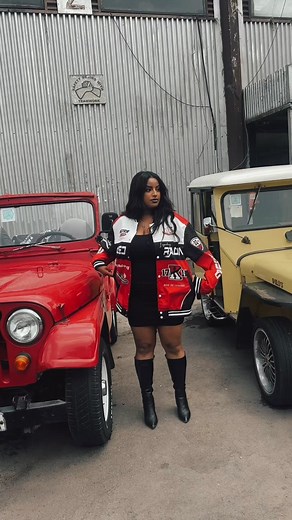 Varoom varoom 🚗🚗 🚗 check the pics on insta 😉#cars #vintagecar #edits #habeshatiktok #ethiopian_tik_tok #missleyu