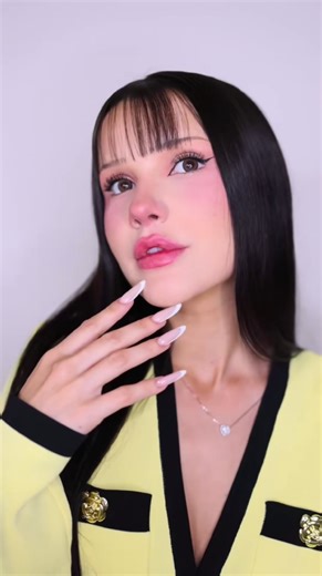 Natural blush makeup hack using blackberry ASMR technique