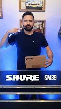 We have the Shure SM39 Professional Headset Microphone here at AwA Sonorização #shure #sm39