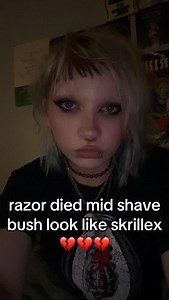 carpets match the drapes ig ✰ ✰ ✰ ✰ ✰ ✰ ✰ ✰ ✰ ✰ ✰ ✰ ✰ ✰ ✰ #emo #scenegirl #emogirl #funny #alternative | T00fsies