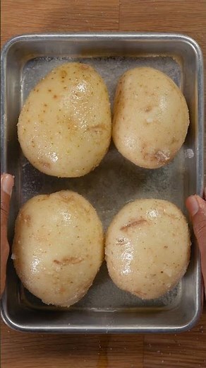 Garlic Cream-Cheese Baked Potato Pinwheels