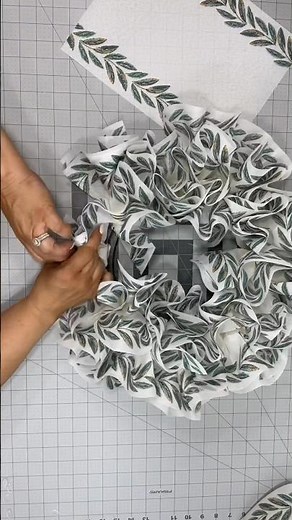 New Mesh and New Wreath Technique with Julie’s Wreath Boutique