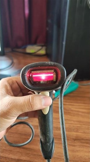 What is this#youtubeshorts #computertricks#shortsvideo #trending#trendingshorts #ai#india #plaza#usb