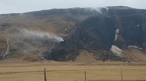 The fierce 90mph 'Beast from the East' winds have caused a waterfall to blow back on itself 😧😦😯 | Storytrender