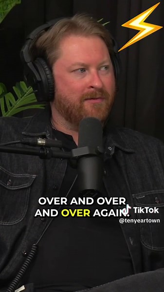 @Brett Tyler on his creative process and preparing for writes #countrymusic #songwriting #tenyeartown #nashville #troycartwright #bretttylermusic #songwriter #musiccity #musicrow