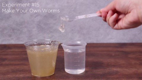 Discovery Extreme Chemistry STEM Science Kit, At-Home STEM Kits For Kids, Chemistry Experiments, Chemistry Activities for Birthday Parties, Sleepovers, Science Set For Kids Ages 8, 9, 10