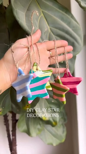 I LOVE THIS! This is my favourite time of year to get a bit crafty, a bit handy and make somthing with the kids for the festive season! Thank you @pheebsfoods you are very cleaver! Polymer Clay in assorted colours (found on Amazon) A rolling pin Something to poke a small hole with Polymer clay glaze Ribbon or twine Star cookie cutter - cut up your clay into smal strips and arrange in whatever colour combos you like - use the rolling pin the flatten keeping it about 1/2 cm thick - cut joint a sta