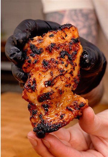 Miso Chili Lime Chicken with Herby Brown Rice This big batch Miso Chili Lime Chicken & Herby Brown Rice is absolutely delicious & is going to be your cheat code to hit your nutrition goals this week. Be sure to make it with @lundbergfarms organic short grain brown rice for extra fiber to keep fueled up all week! Miso Chili Lime Chicken 3 lbs boneless, skinless chicken thighs 1/2 cup miso paste 3 tbsp brown sugar 3 tbsp Sake 3 tbsp light soy sauce 2 tbsp oil Juice & zest from 1 lime 1-3 tbsp samb