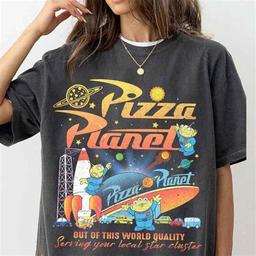 Retro Alien Pizza PNG, Funny Space Food Graphic, Vintage Cartoon Shirt Design, Pizza Lover Gift, Sci-fi Theme, Instant Download - Etsy