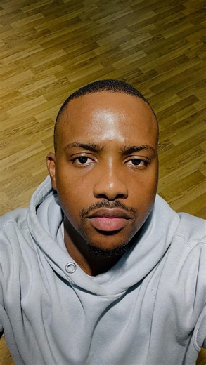 Njabulo Howard🇿🇦 on Instagram: "Reflecting is so powerful, it gives you a chance to call YOURSELF into order. Why be called out by someone else when you can do it yourself? The best version of yourself is quietly waiting for you in introspection! God loooves you, and so do I ☺️ #love #reflect #intropection #njabulohoward #fyp #fy #explore"