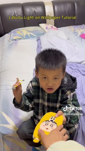 How to make labubu live wallpaper with your own photos and set it as a wallpaper tutorial.Labubu live wallpaper tutorial #capcutforus #capcut #capcutpioneer #labubuwallpaper #livewallpaper