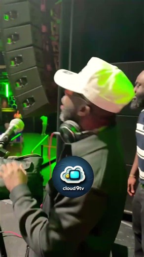 Andy Dosty LIVE in London 🇬🇧🔥 Indigo O2 Performance SHOCKS Fans