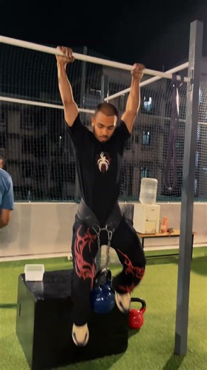 Socha nahi tha aaj 36kg weighted pull-up karunga.#vlog #pullups #muslim #calisthenics #athlete