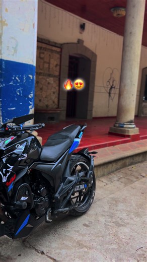 Discover the Stylish Italika 150z Motorcycle