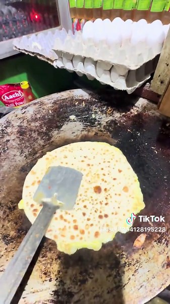 Street Food Asia: South Asian Exotic & Unique Roadside Dishes