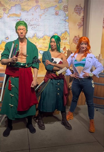 One Piece Zoro Cosplay at Universal Fan Fest Nights