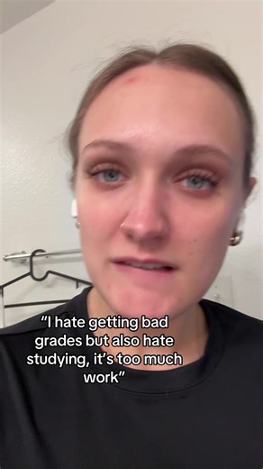 Studying is so easy if u know how to do it right #studytok #college #gradschool #student