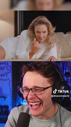 Ted's Hilarious Strap Moment in Season 2