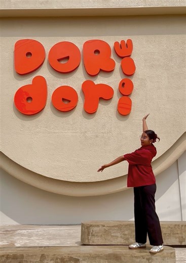 “Dori Dori ទីតាំងថ្មីនៅកន្លែងណា?” 👀 ម៉ោះ! មកទីតាំងថ្មីរបស់ Dori Dori ជាមួយញុមទាំងអស់គ្នា! 🎉 “Where’s your new location??” 👀 Here’s how to get to our new Sensok location—save this and see you there! 🎉 📍Our Location: Doridori Korean Buffet - Sensok! https://maps.app.goo.gl/43VUmvM2AXUHQwL57?g_st=ic #ILoveDoriDori #doridoricambodia | DoriDori Korean Chicken Buffet