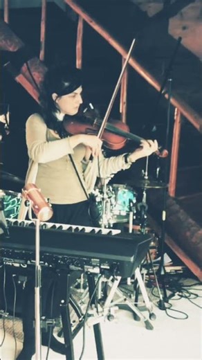 Celestial Navigation ~ having loop jam Seattle