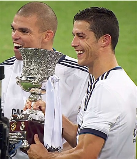 |2012📸| Ronaldo’s highlight during the Spanish Super Cup final against Barcelona. #ronaldo