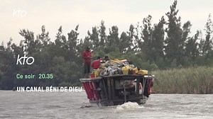 14K views · 225 reactions | A #Madagascar, le canal des Pangalanes fait vivre les nombreux villages qui longent ses rives. Partez à la rencontre des habitants de cette région, où l'Église catholique est très présente.  Un documentaire à voir ce lundi soir à 20h35 sur KTO et https://youtu.be/HF_7Orzvy3Q | KTO Télévision Catholique | Facebook