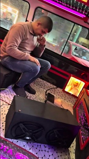 تعديل ميكروباص طاره وشاشه وعده صوت 👌❤️