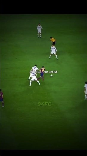the artist🎨 #andresiniesta #FCBarcelona #midfielder #futbol #soccer
